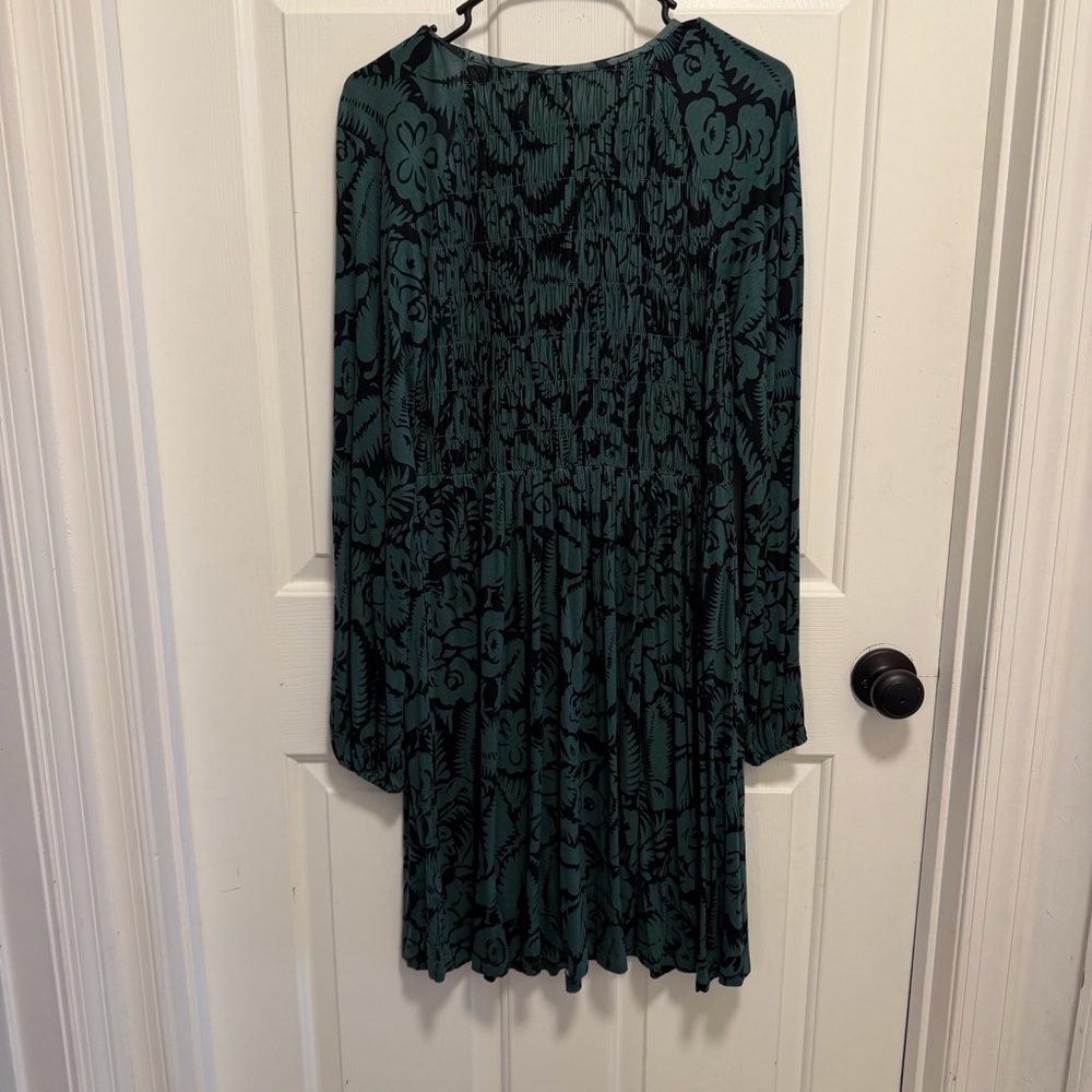 Boden Smocked Bodice Jersey Dress Green Floral Size 6 - Picture 4 of 8